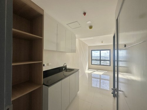 J Tower Residences